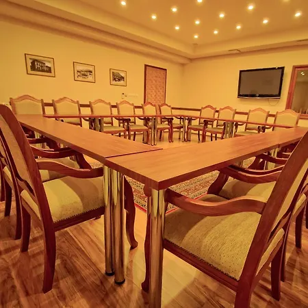 Boutique Old Town מלון מוסטר