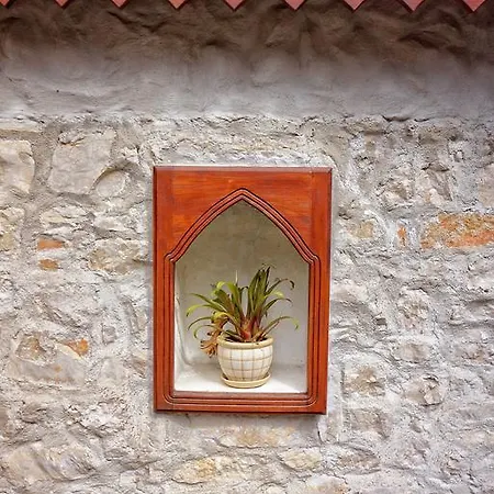 Boutique Old Town