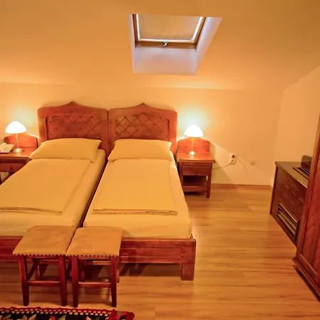 Boutique Old Town 4*