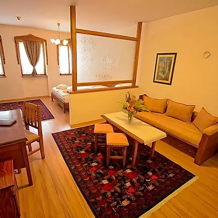 Boutique Old Town 4* Mostar