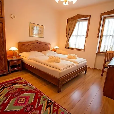 Boutique Old Town 4* Mostar