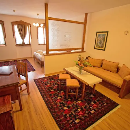 Hotel Boutique Old Town 4*